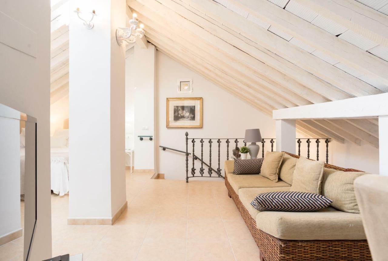 Loft Con Gran Terraza En Primera Linea De Playa Málaga Eksteriør bilde